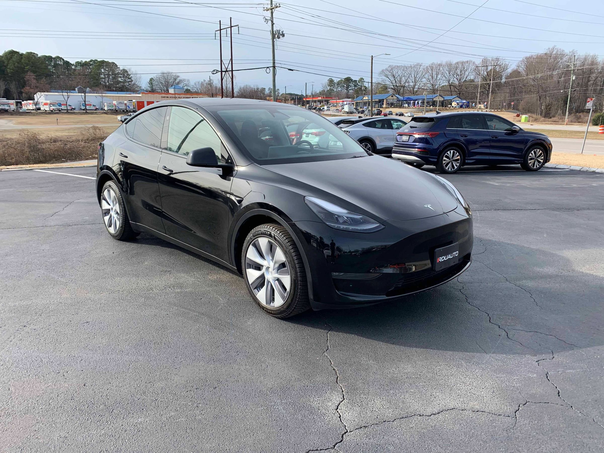 Used 2024 Tesla Model Y Long Range image 14