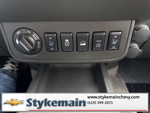 Used 2015 Nissan Xterra PRO-4X image 6