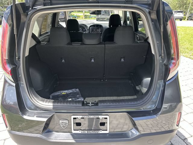 Used 2024 Kia Soul LX w/ Option Group 015 FWD image 28