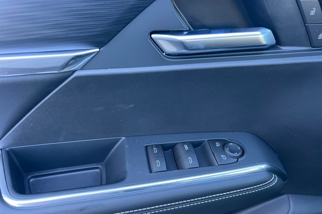 New 2026 GMC Acadia Elevation w/ Elevation Premium Package image 8