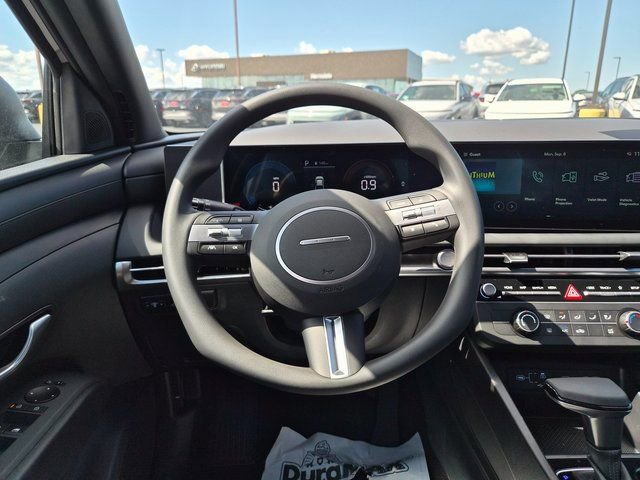 New 2026 Hyundai Santa Cruz SE AWD/4WD image 7