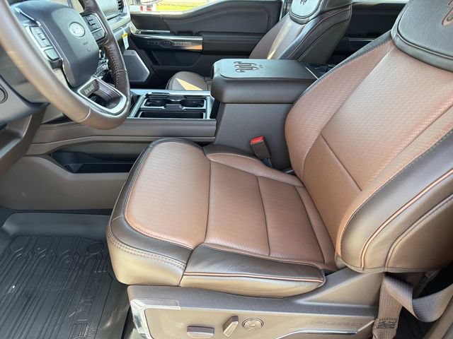 New 2026 Ford F250 King Ranch w/ FX4 Off-Road Package AWD/4WD image 18