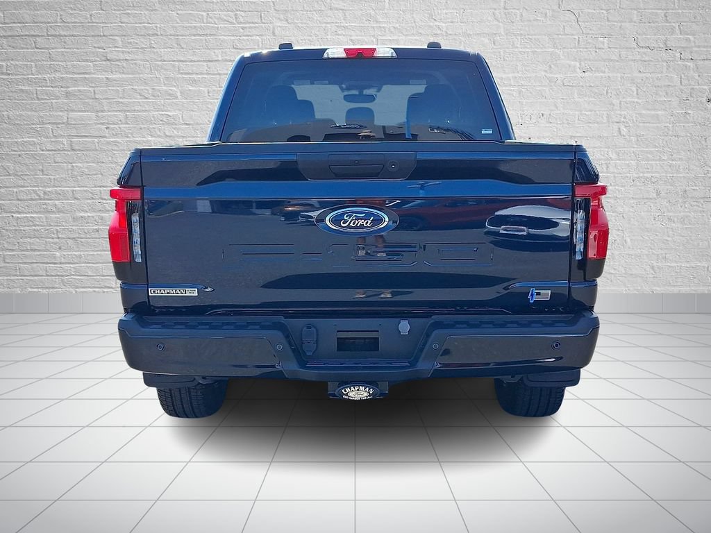 Used 2023 Ford F150 Lightning XLT AWD/4WD image 5
