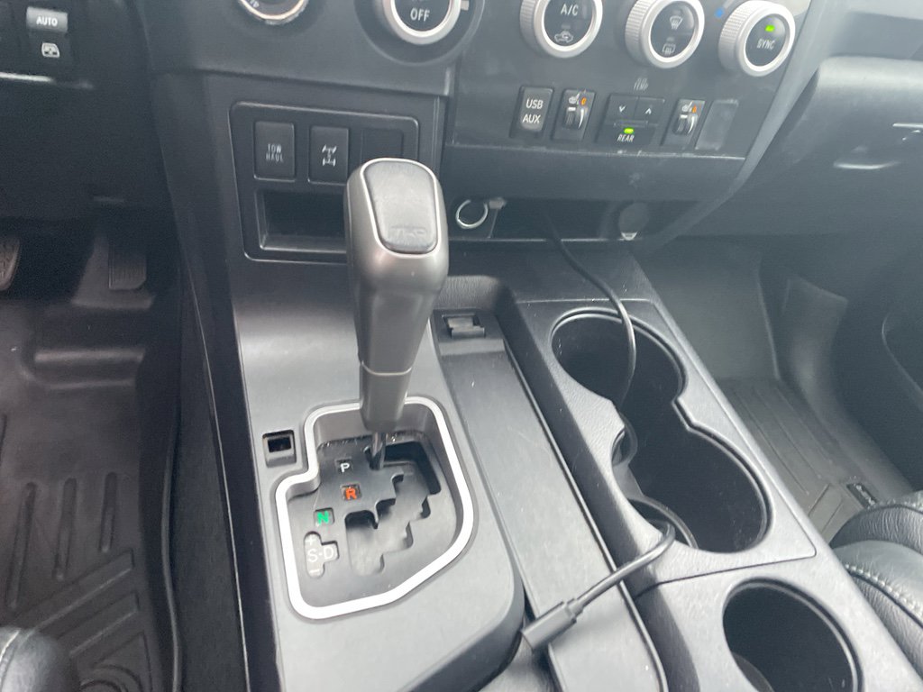Used 2018 Toyota Sequoia TRD Sport AWD/4WD image 15