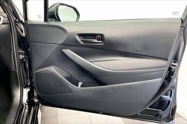 Used 2024 Toyota Corolla LE image 27