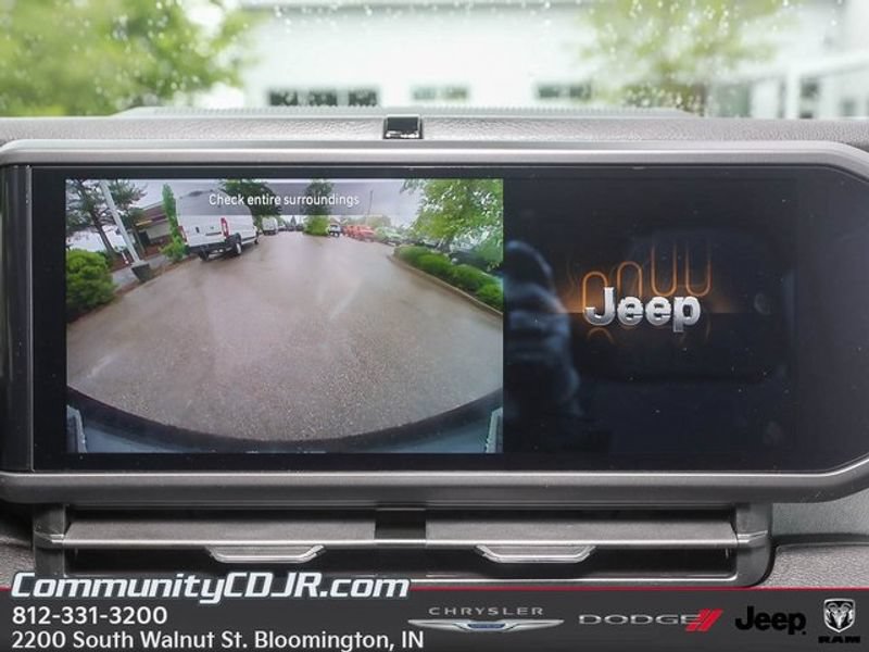 New 2025 Jeep Wrangler Unlimited Sport S 4xe w/ Convenience Group AWD/4WD image 13