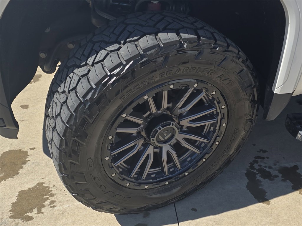 Used 2024 GMC Sierra 2500 Denali Ultimate w/ Max Trailering Package image 32