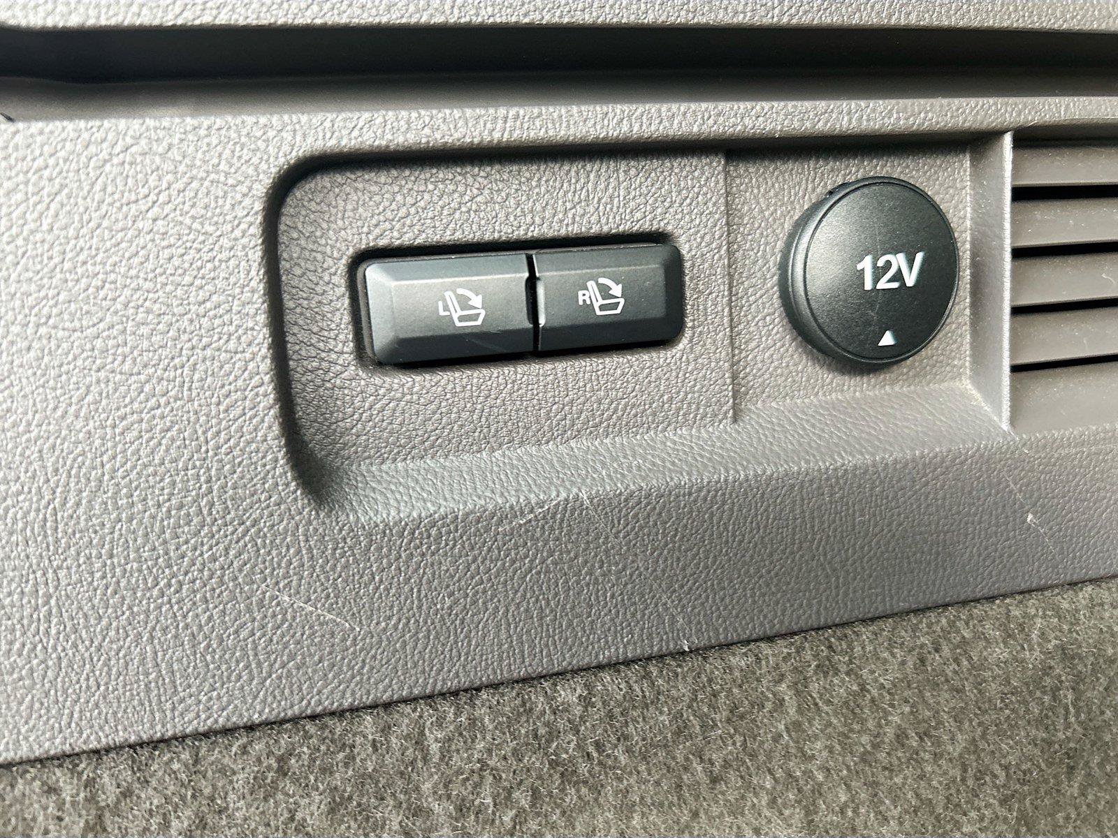 Used 2017 Lincoln MKX Reserve w/ Lincoln MKX Climate Package FWD image 14