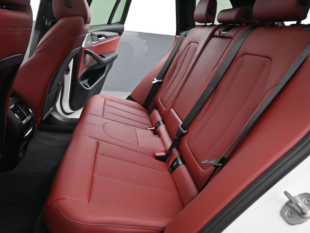 Used 2024 BMW X3 xDrive30i w/ Premium Package w/ZPA image 16