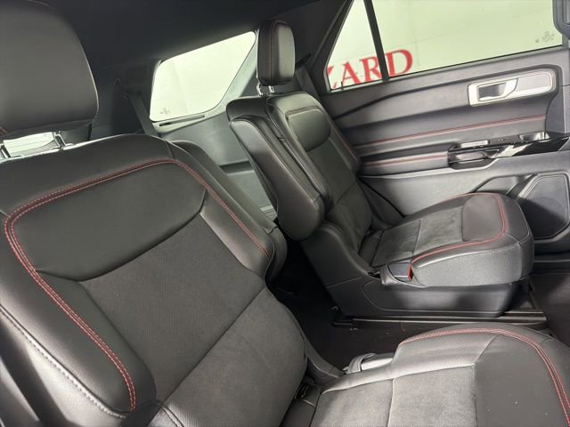 Used 2022 Ford Explorer ST-Line image 18