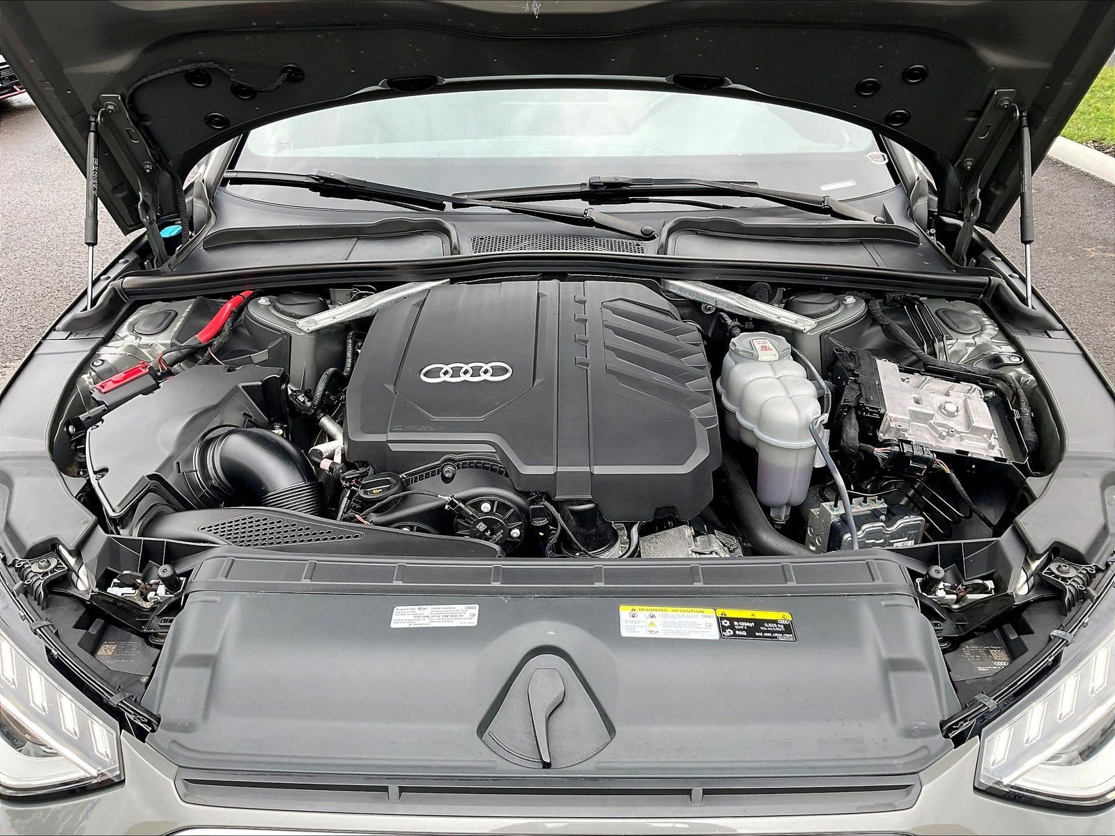 Used 2024 Audi A4 2.0T Premium Plus AWD/4WD image 29