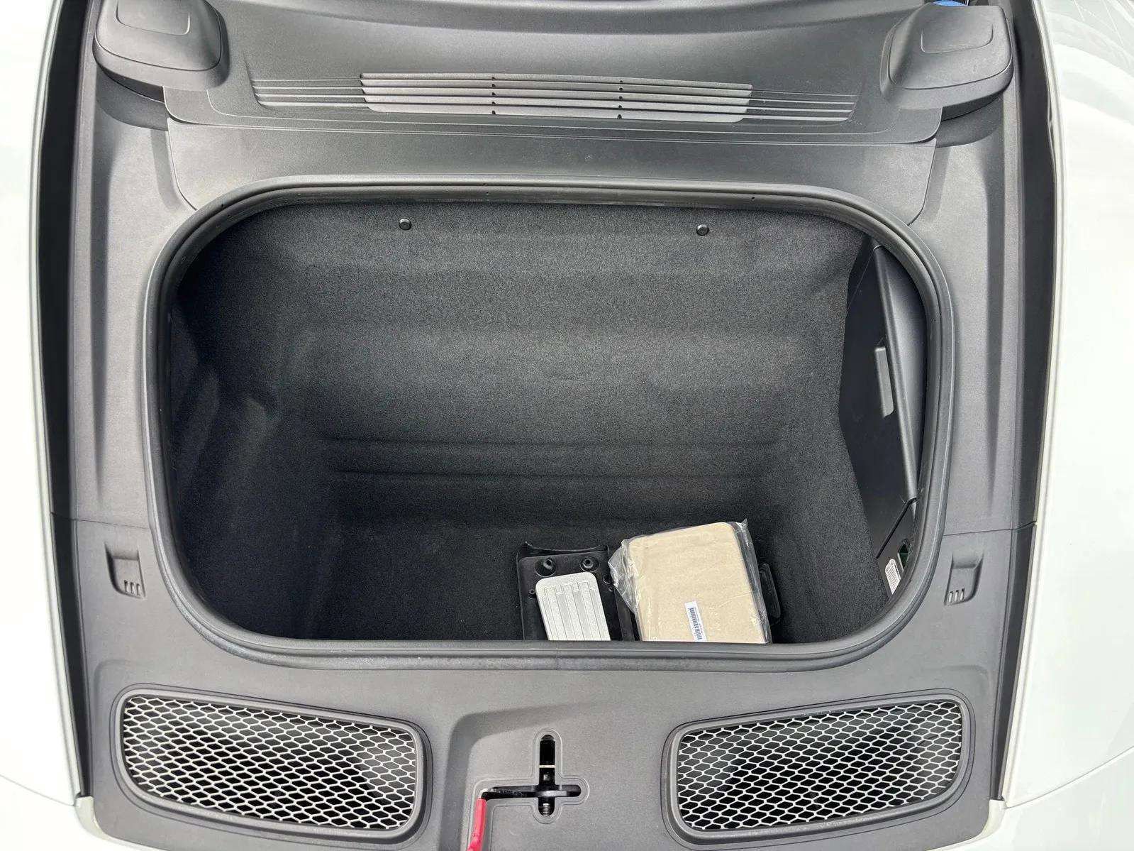 Used 2022 Porsche 911 GT3 image 41