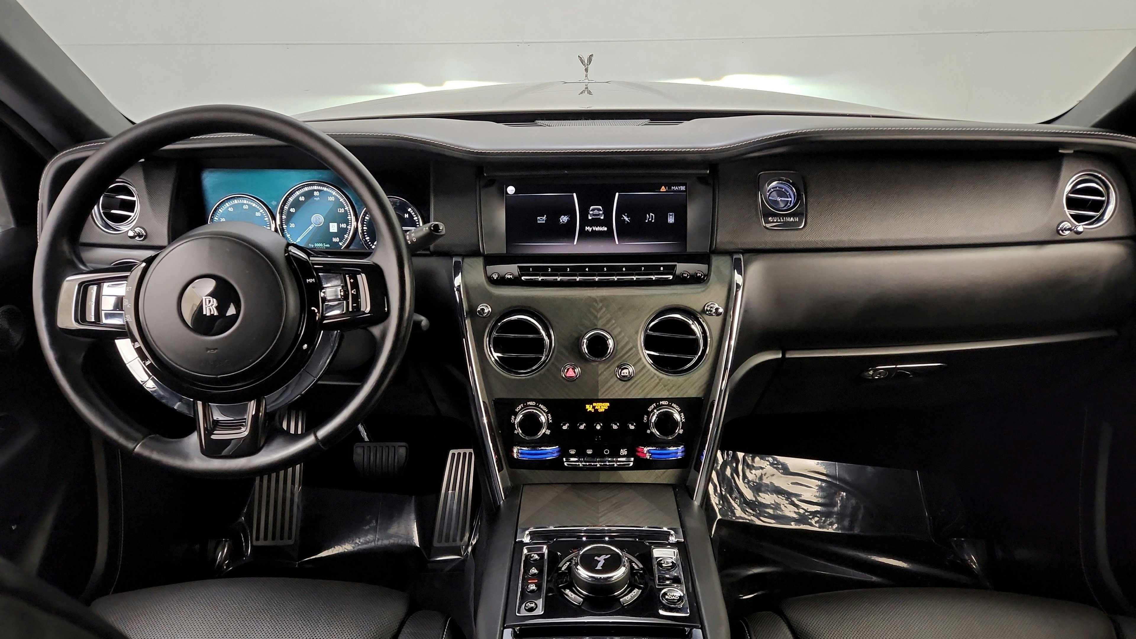 Used 2021 Rolls-Royce Cullinan AWD/4WD image 22