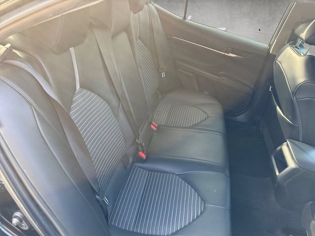 Used 2022 Toyota Camry SE FWD image 23