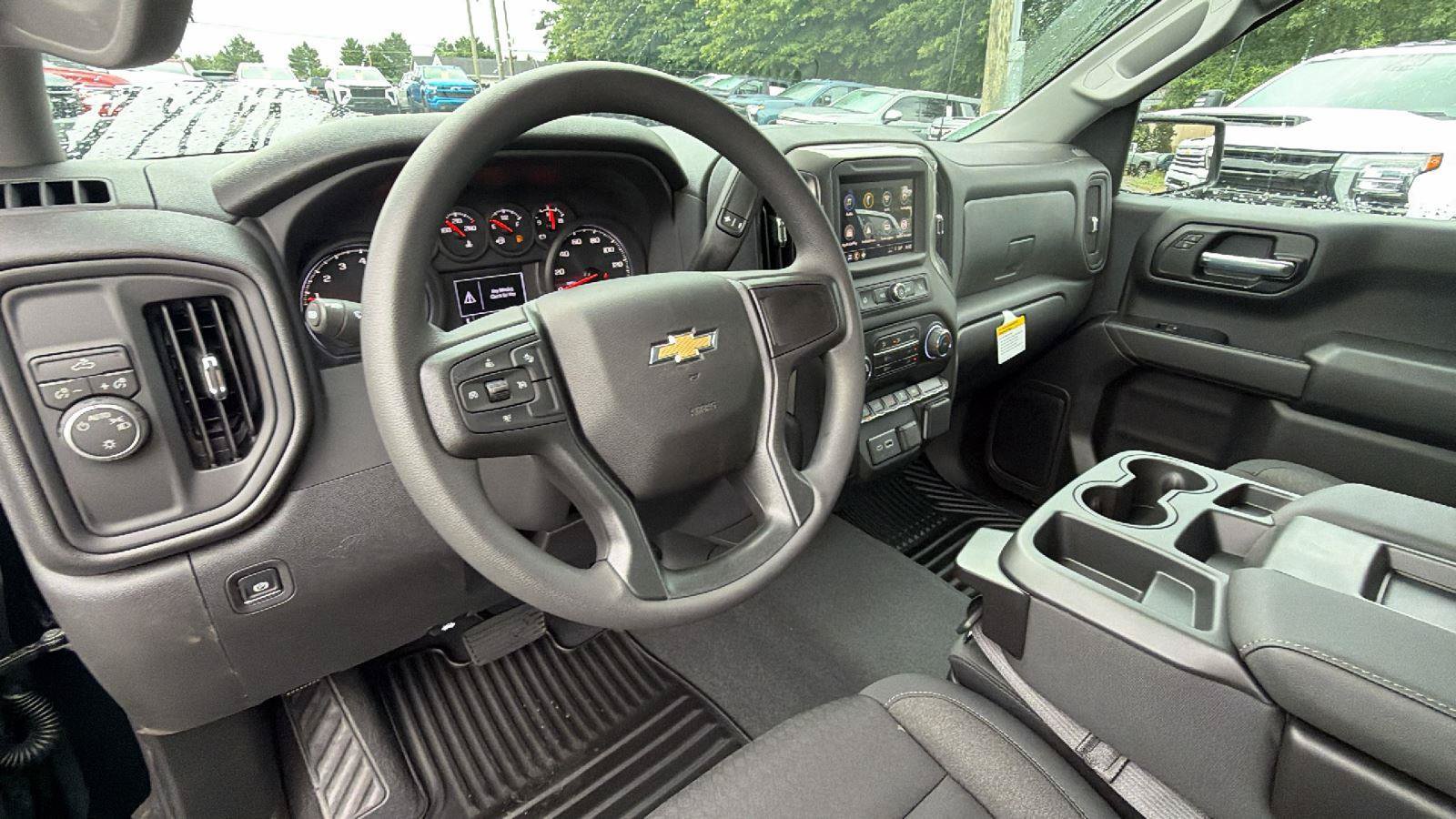 New 2026 Chevrolet Silverado 1500 Custom w/ Turbomax Blackout Package RWD image 19