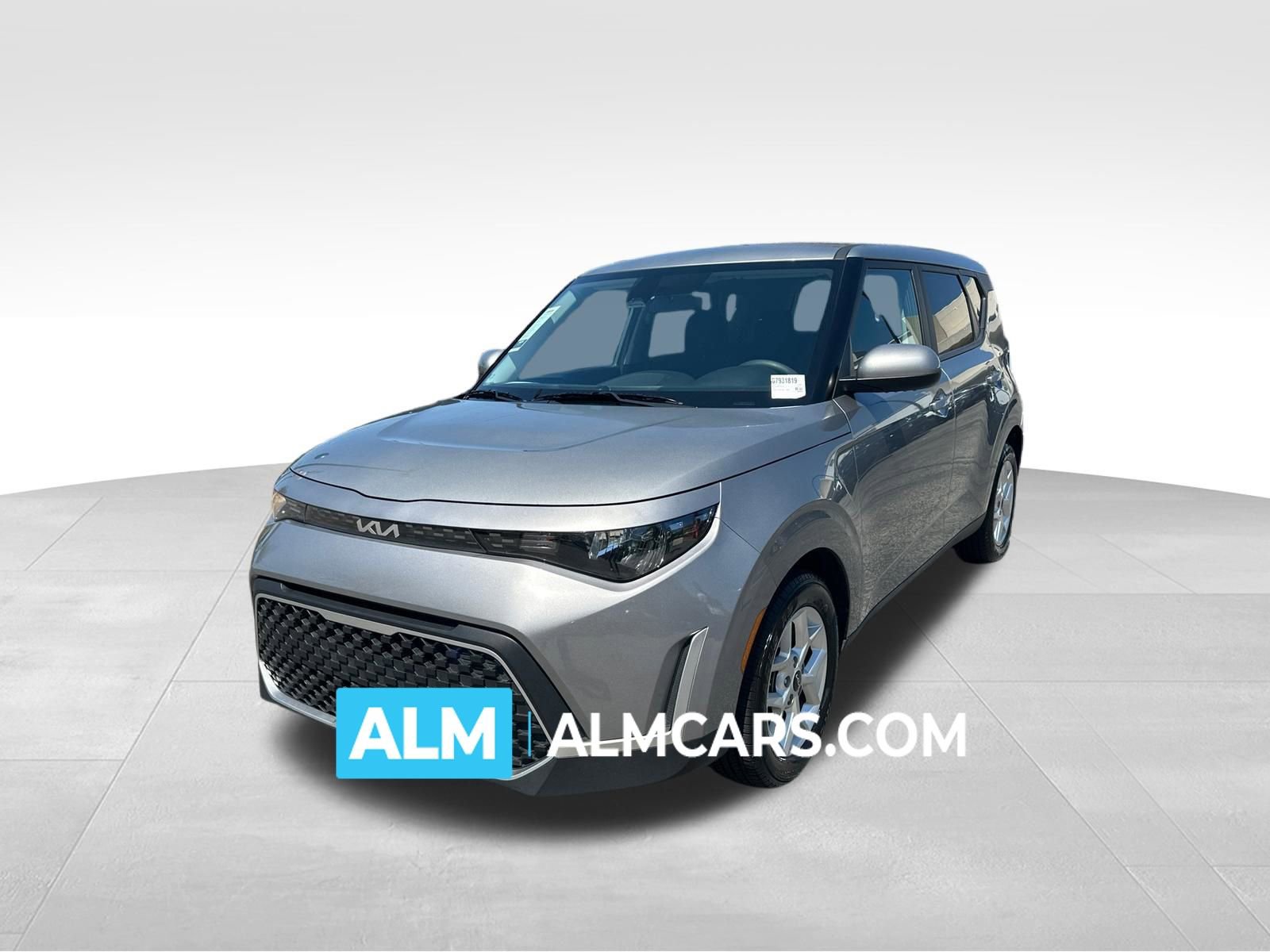 Used 2025 Kia Soul LX w/ LX Technology Package image 1