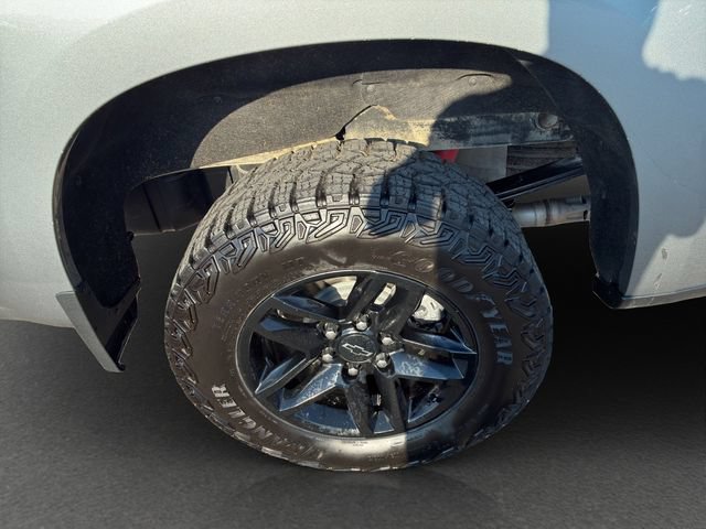 Used 2026 Chevrolet Silverado 1500 Custom Trail Boss AWD/4WD image 11