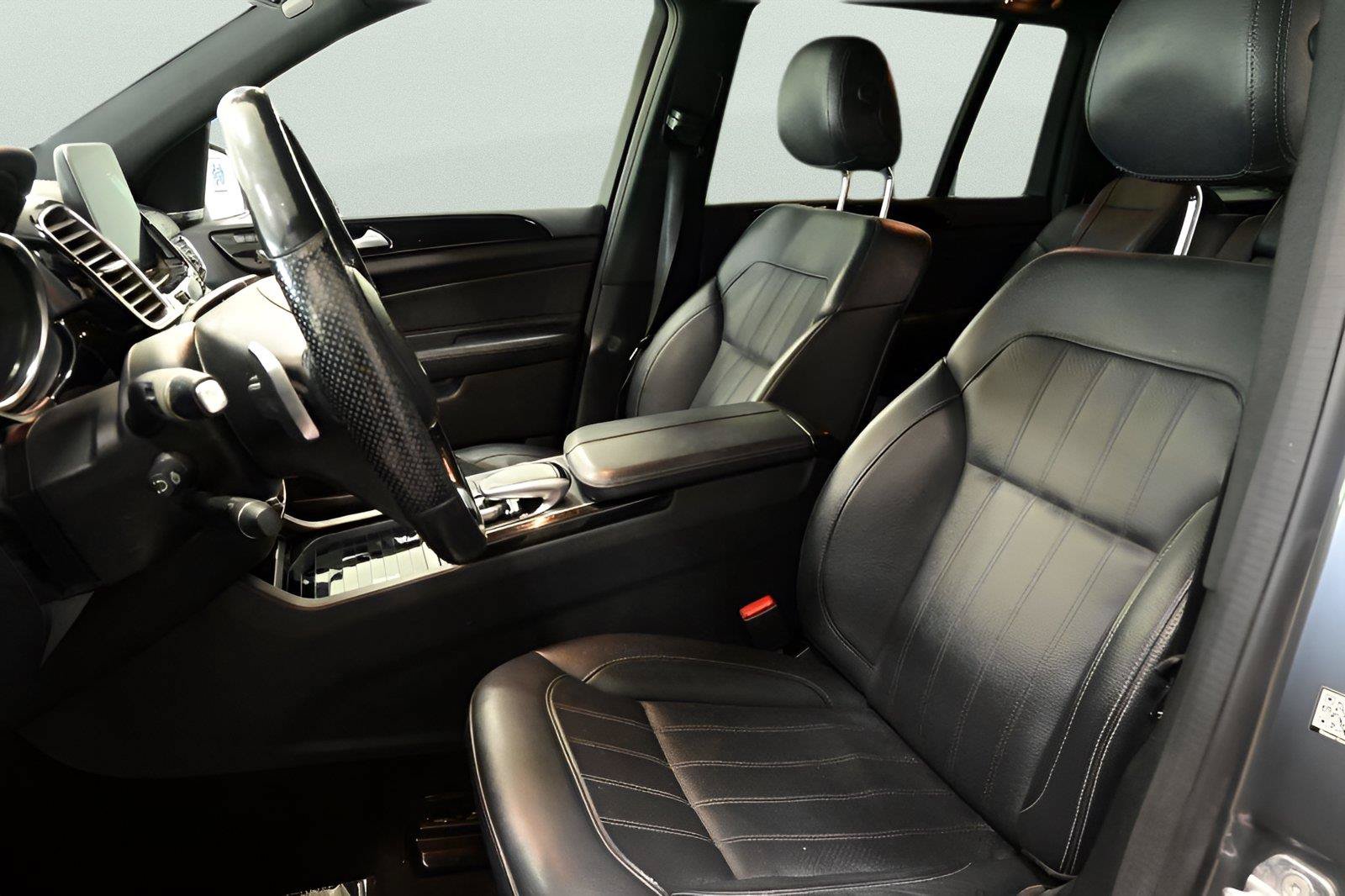 Used 2019 Mercedes-Benz GLS 450 4MATIC w/ Premium 1 Package image 12