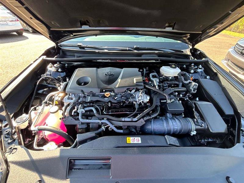 Used 2025 Toyota Camry SE image 48