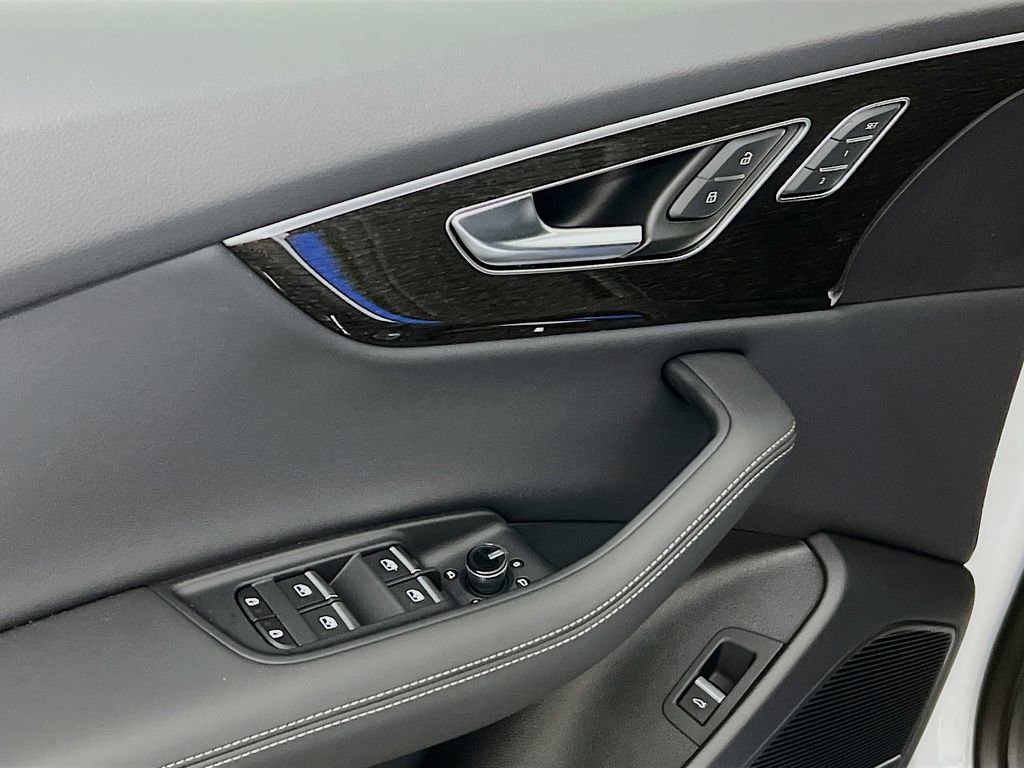 New 2026 Audi Q8 Premium Plus AWD/4WD image 16