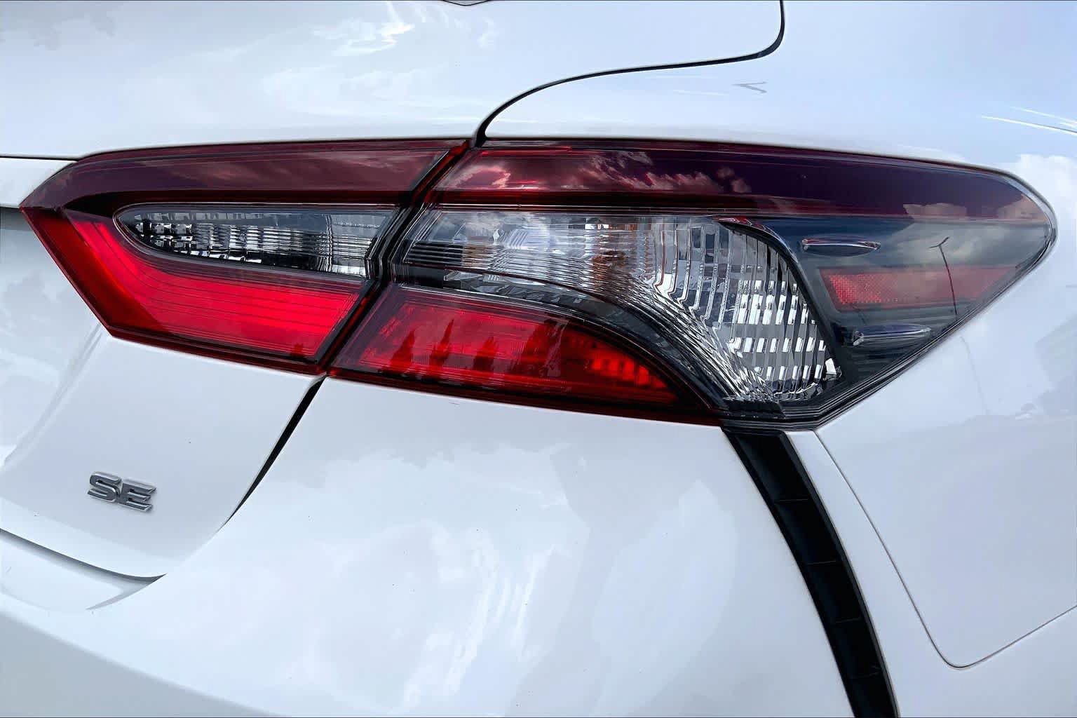 Used 2023 Toyota Camry SE FWD image 30