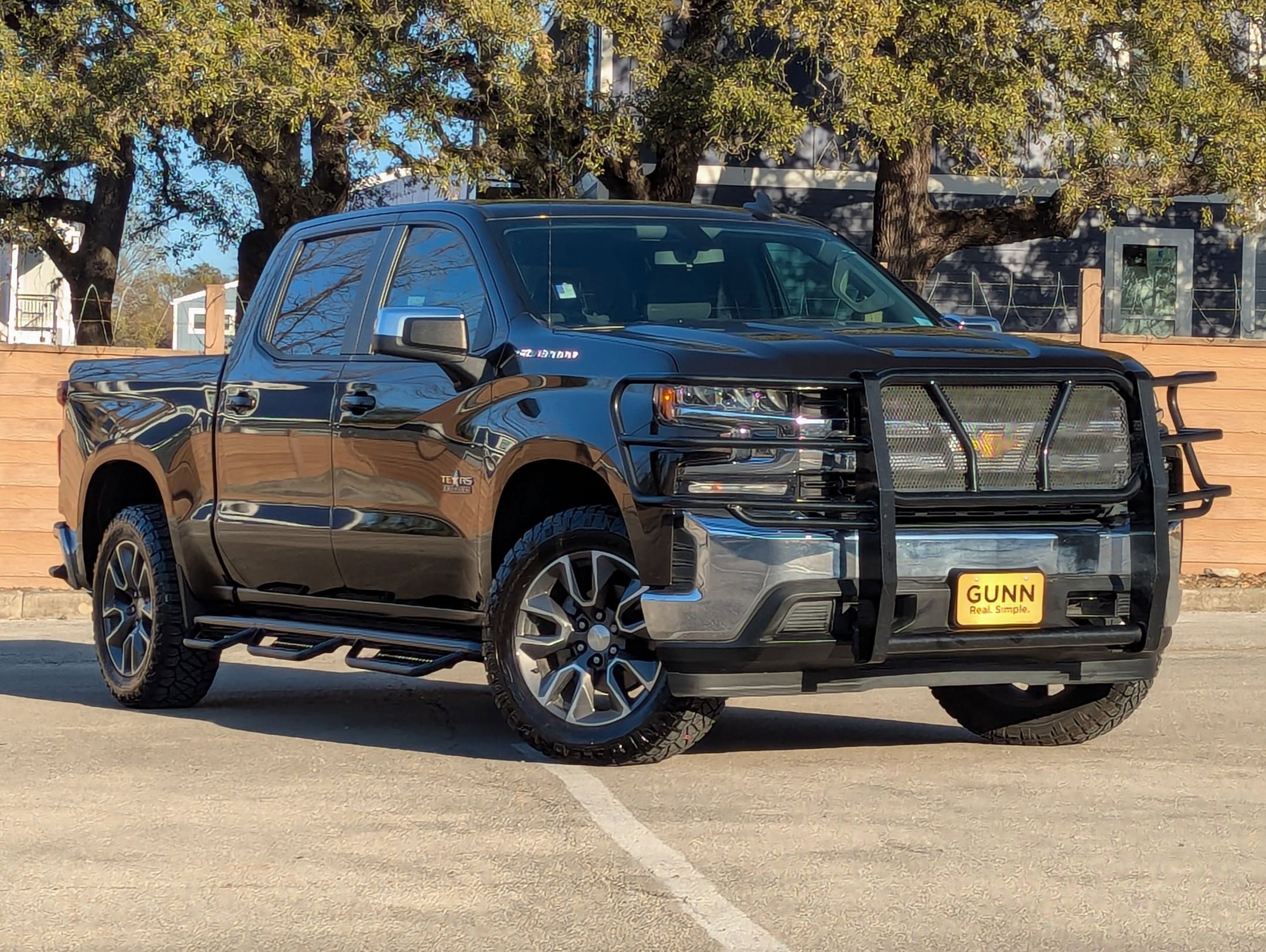 Used 2019 Chevrolet Silverado 1500 LT w/ Texas Edition video 2