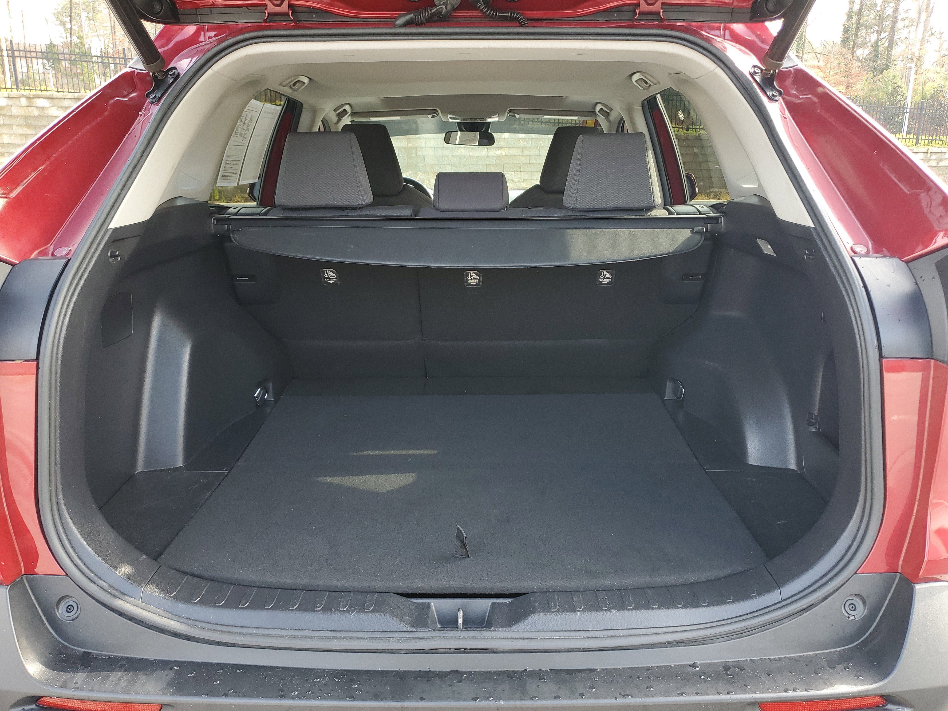 Certified 2021 Toyota RAV4 XLE w/ Convenience Package image 9