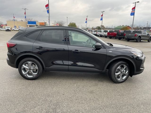 New 2026 Ford Escape ST-Line AWD/4WD image 13