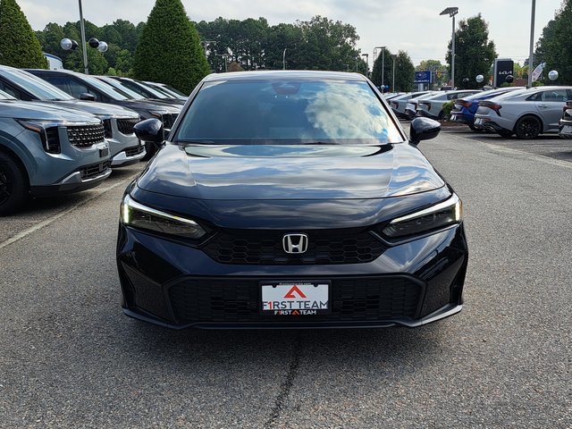 Used 2025 Honda Civic Sport image 3