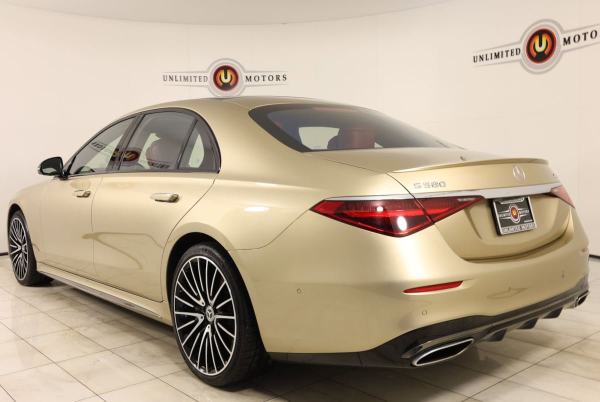 Used 2023 Mercedes-Benz S 580 4MATIC Sedan image 5
