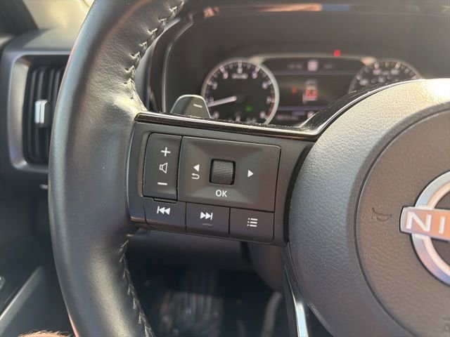 Used 2024 Nissan Pathfinder SL w/ SL Premium Package image 21
