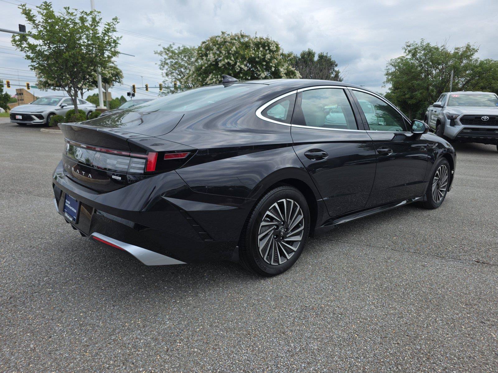 Certified 2026 Hyundai Sonata SEL FWD image 7
