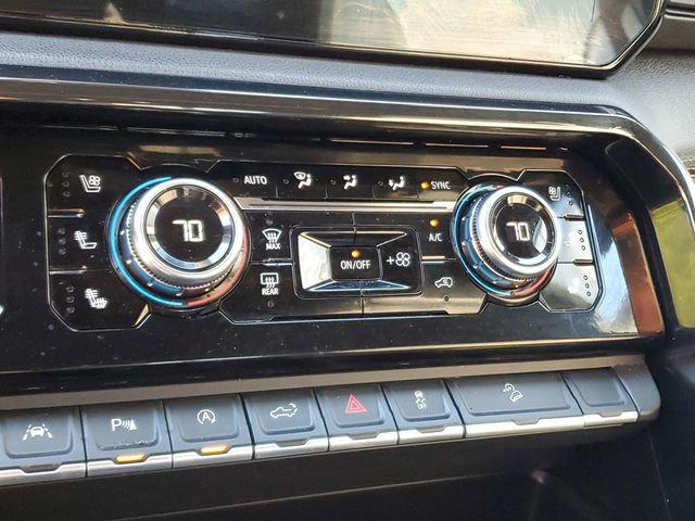 Used 2023 GMC Sierra 1500 AT4 w/ Technology Package AWD/4WD image 23