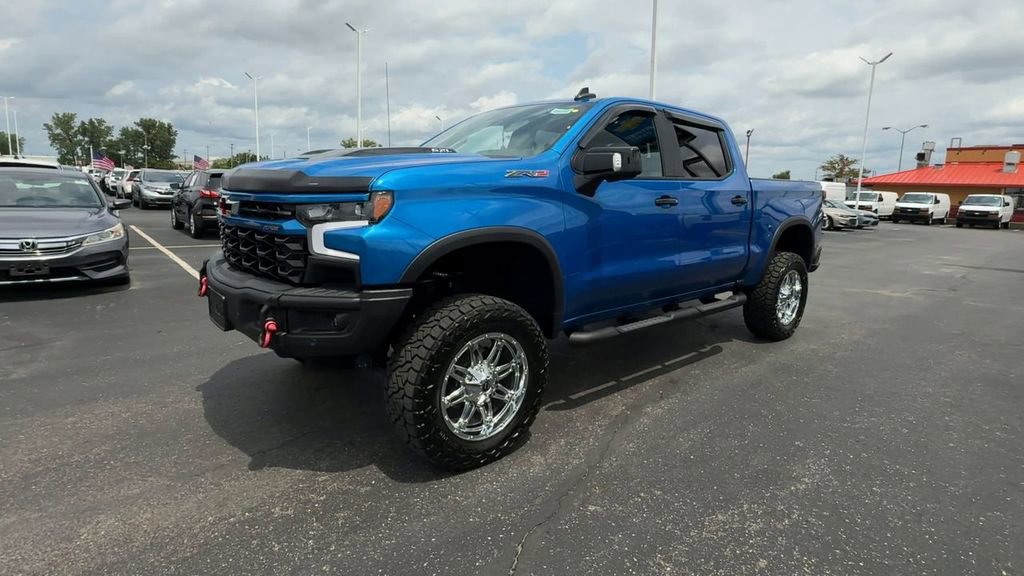 Used 2024 Chevrolet Silverado 1500 ZR2 w/ ZR2 Bison Edition AWD/4WD image 4