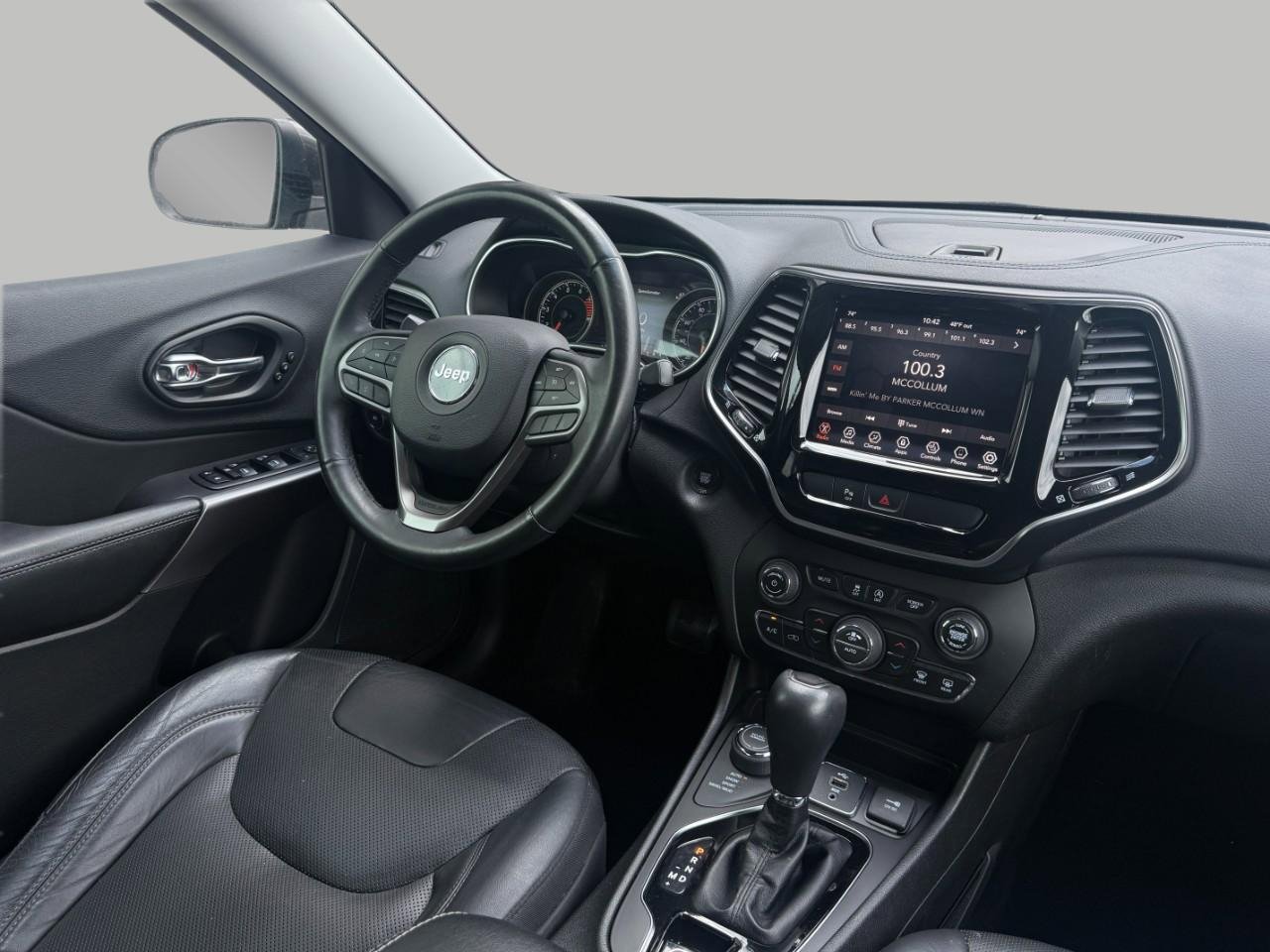 Used 2019 Jeep Cherokee Limited AWD/4WD image 29