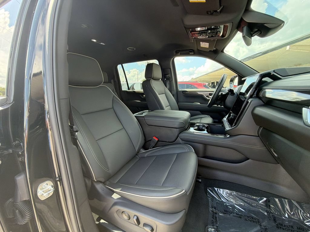 New 2026 GMC Yukon XL Elevation RWD image 13