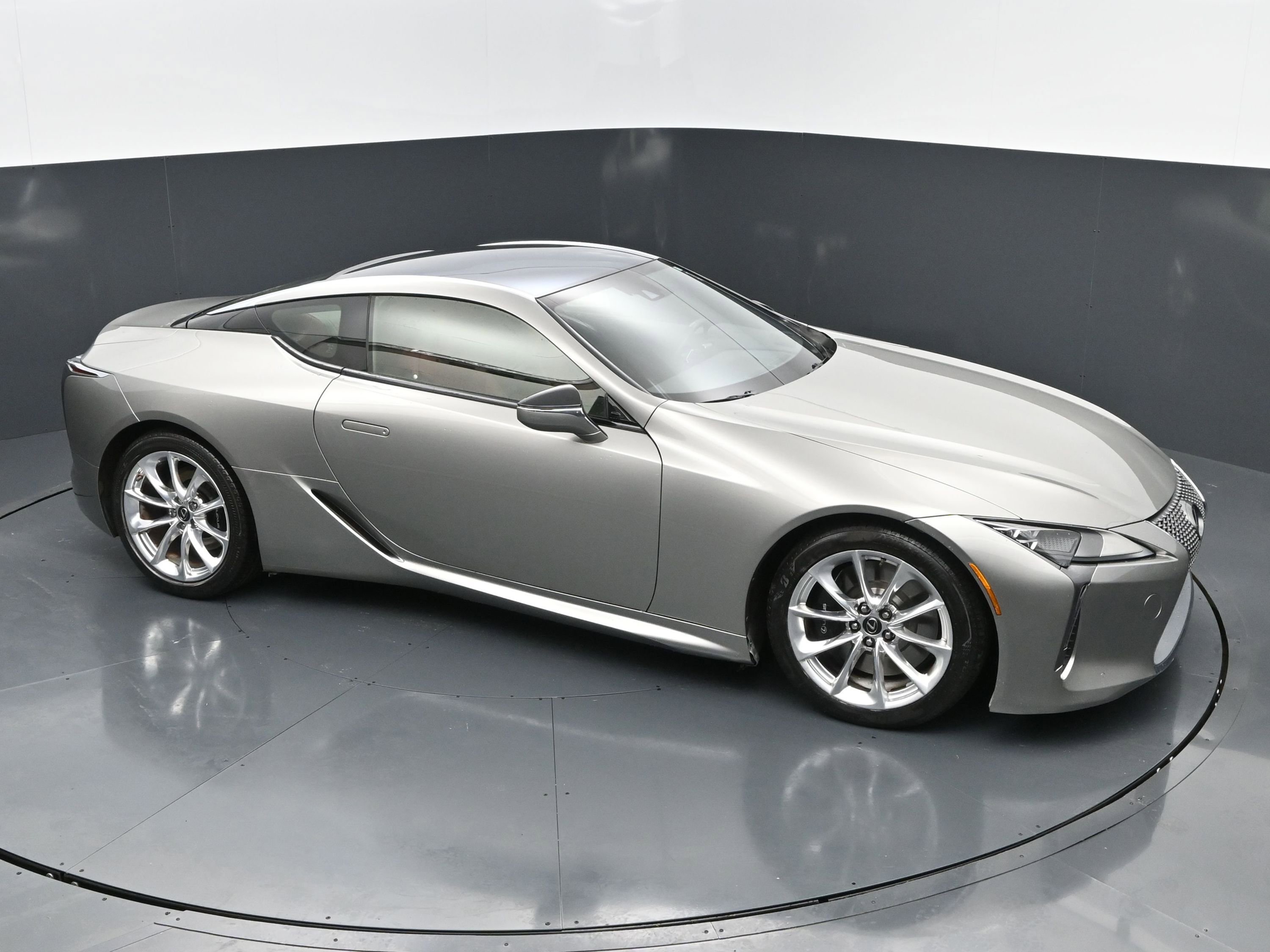 Used 2018 Lexus LC 500 Coupe w/ Touring Package image 27