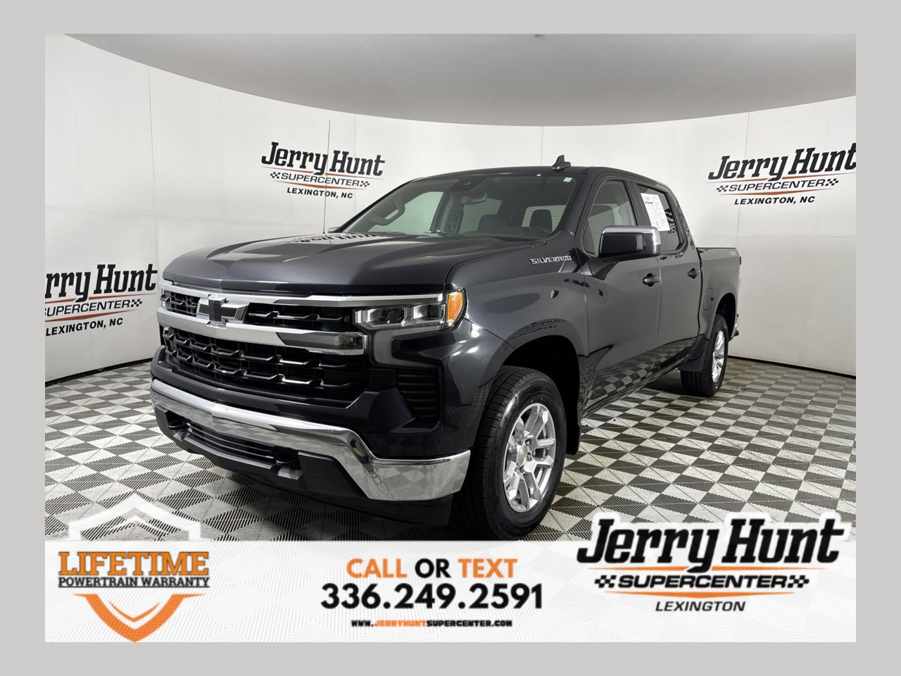 Used 2023 Chevrolet Silverado 1500 LT AWD/4WD image 1