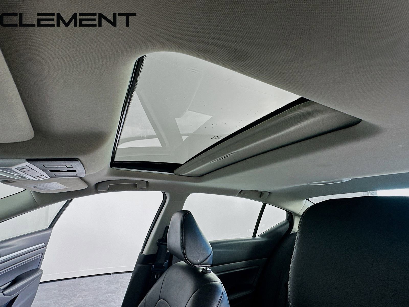 Used 2023 Nissan Altima 2.5 SL image 25