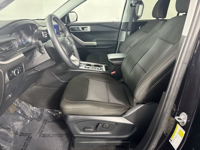 Used 2024 Ford Explorer XLT w/ Class IV Trailer Tow Package AWD/4WD image 18