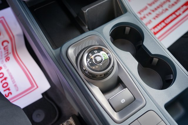 Certified 2025 Ford Maverick XL image 17