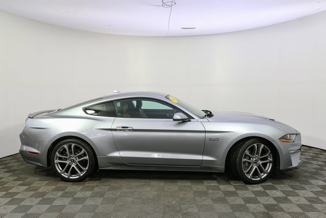 Used 2022 Ford Mustang GT Premium image 12