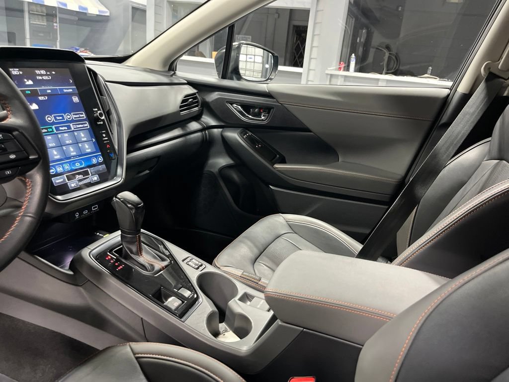 Certified 2024 Subaru Crosstrek 2.5i Limited w/ Crosstrek Mirror Package AWD/4WD image 14