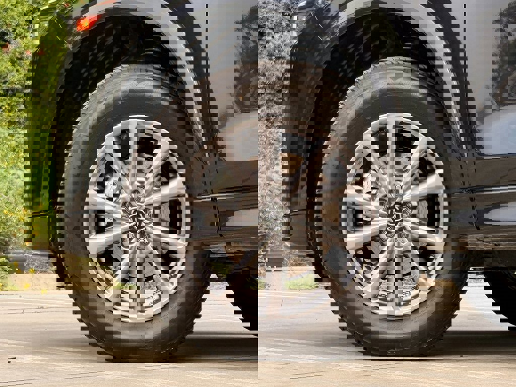 Used 2024 MAZDA CX-5 AWD 2.5 S w/ Select Package image 8