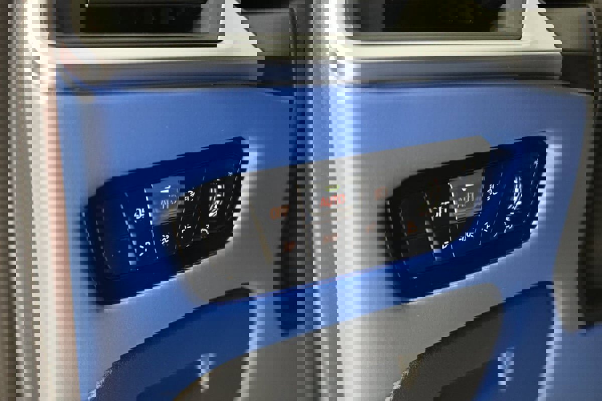 Used 2023 BMW M3 w/ Executive Package image 23