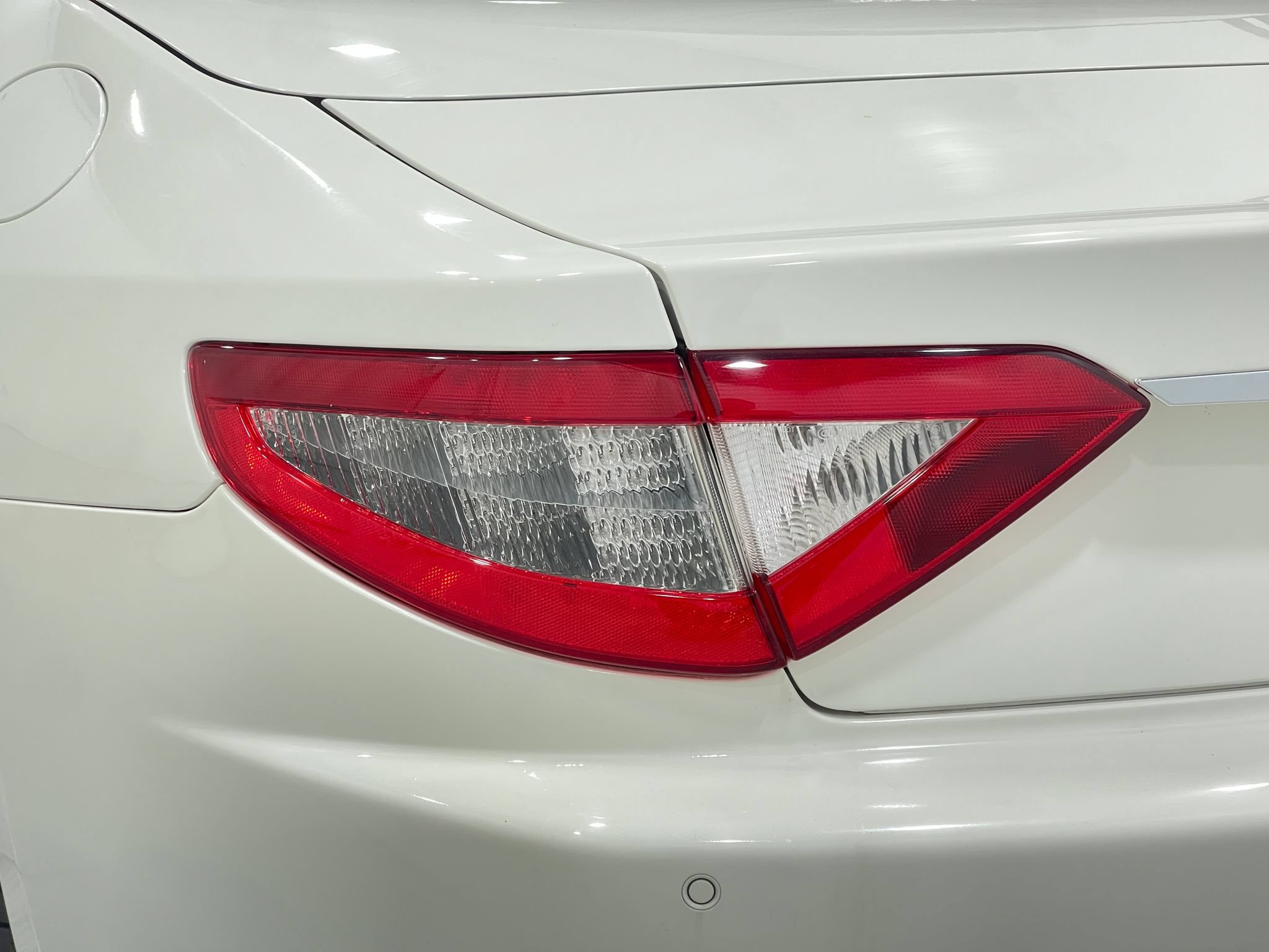 Used 2017 Maserati GranTurismo Convertible RWD image 30
