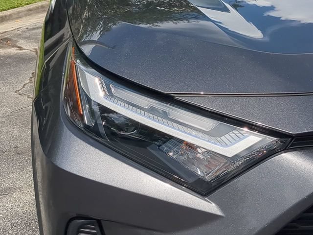 Used 2024 Toyota RAV4 XLE w/ Convenience Package FWD image 10