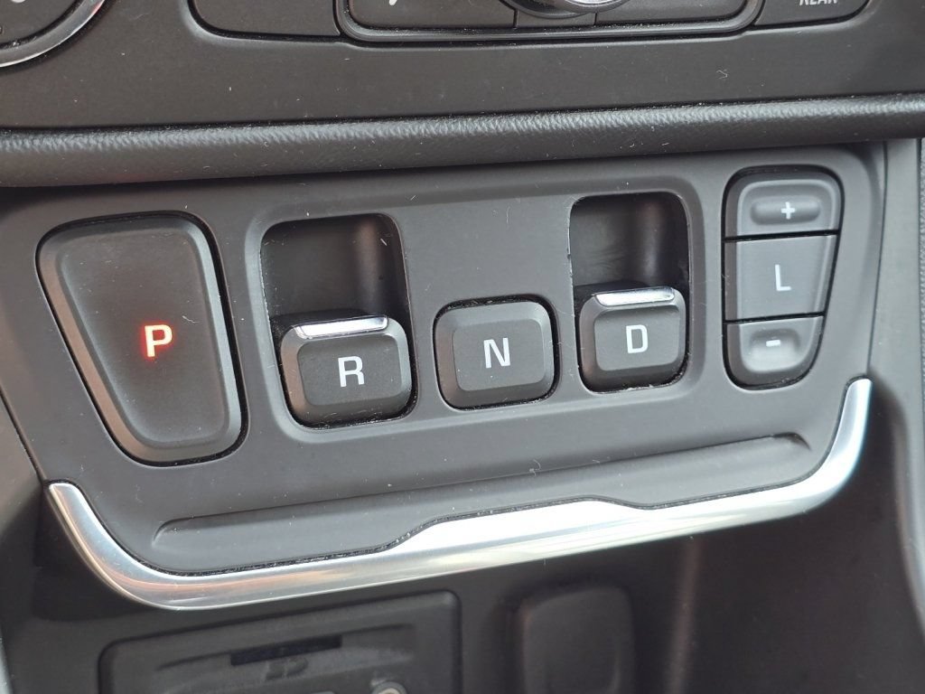 Used 2018 GMC Terrain SLT w/ Preferred Package FWD image 32
