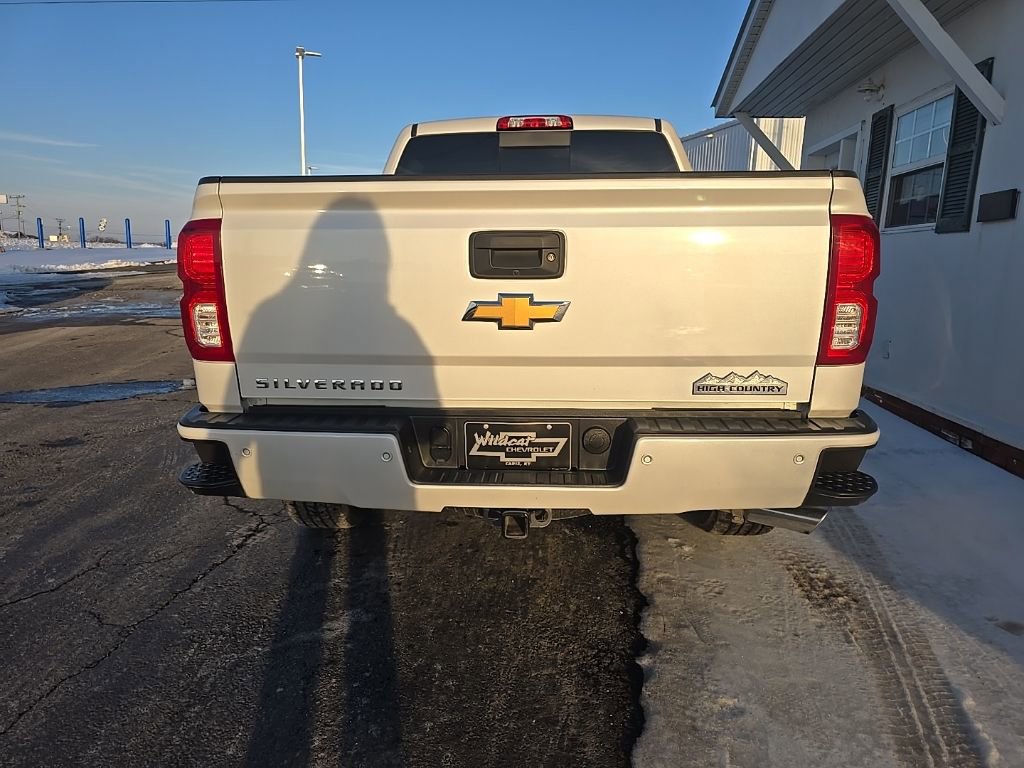 Used 2018 Chevrolet Silverado 1500 High Country image 8