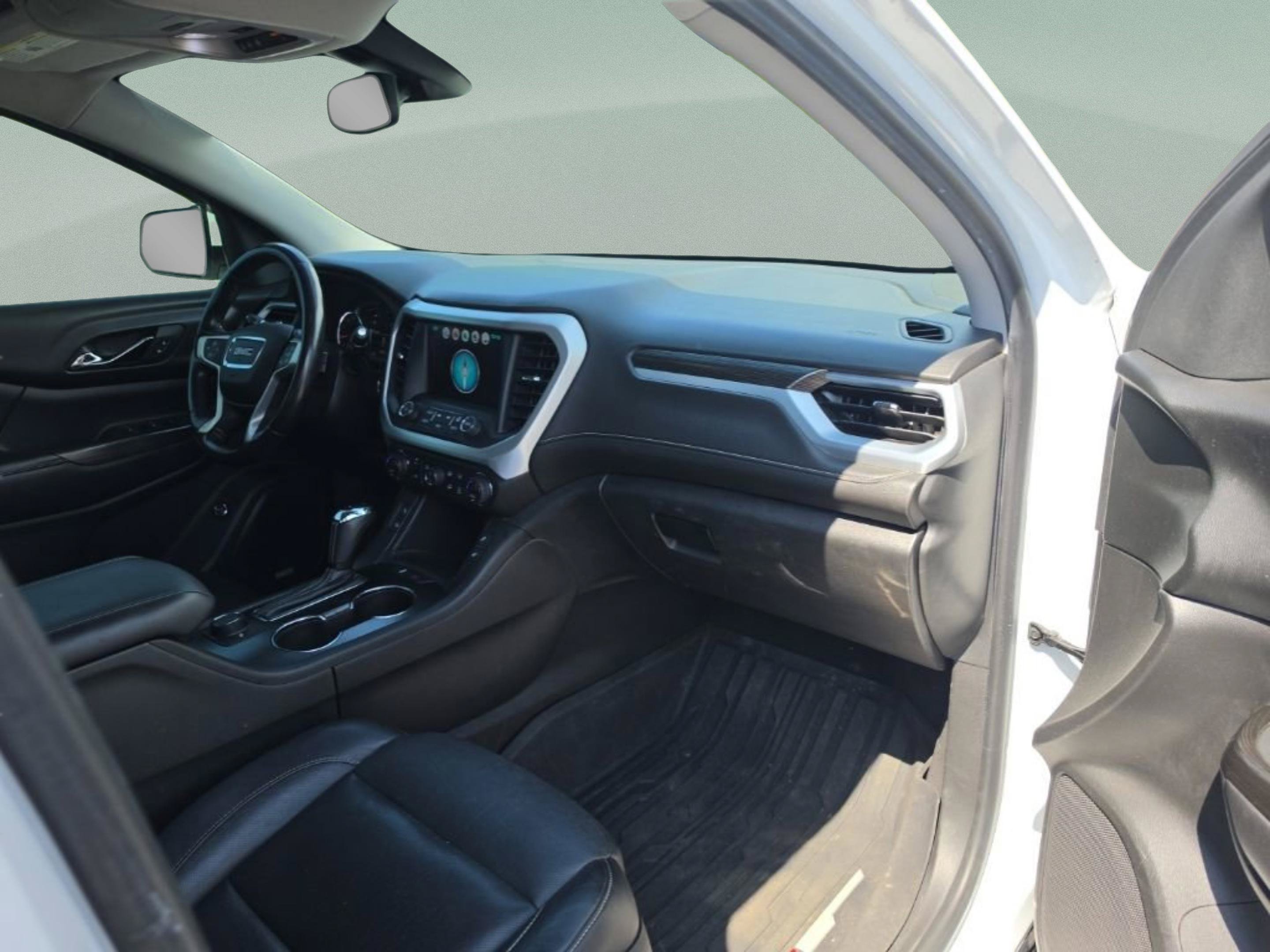 Used 2018 GMC Acadia SLT AWD/4WD image 29